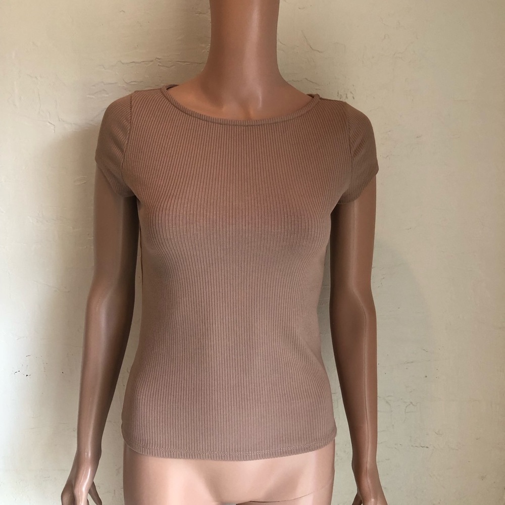 Frankee & Skylarr Tan Shirt Women's Size S Ribbed Short-Sleeve Stretchy